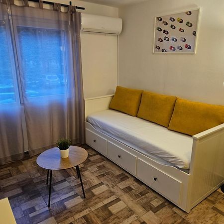 Studio 12 Zagreb Exteriör bild