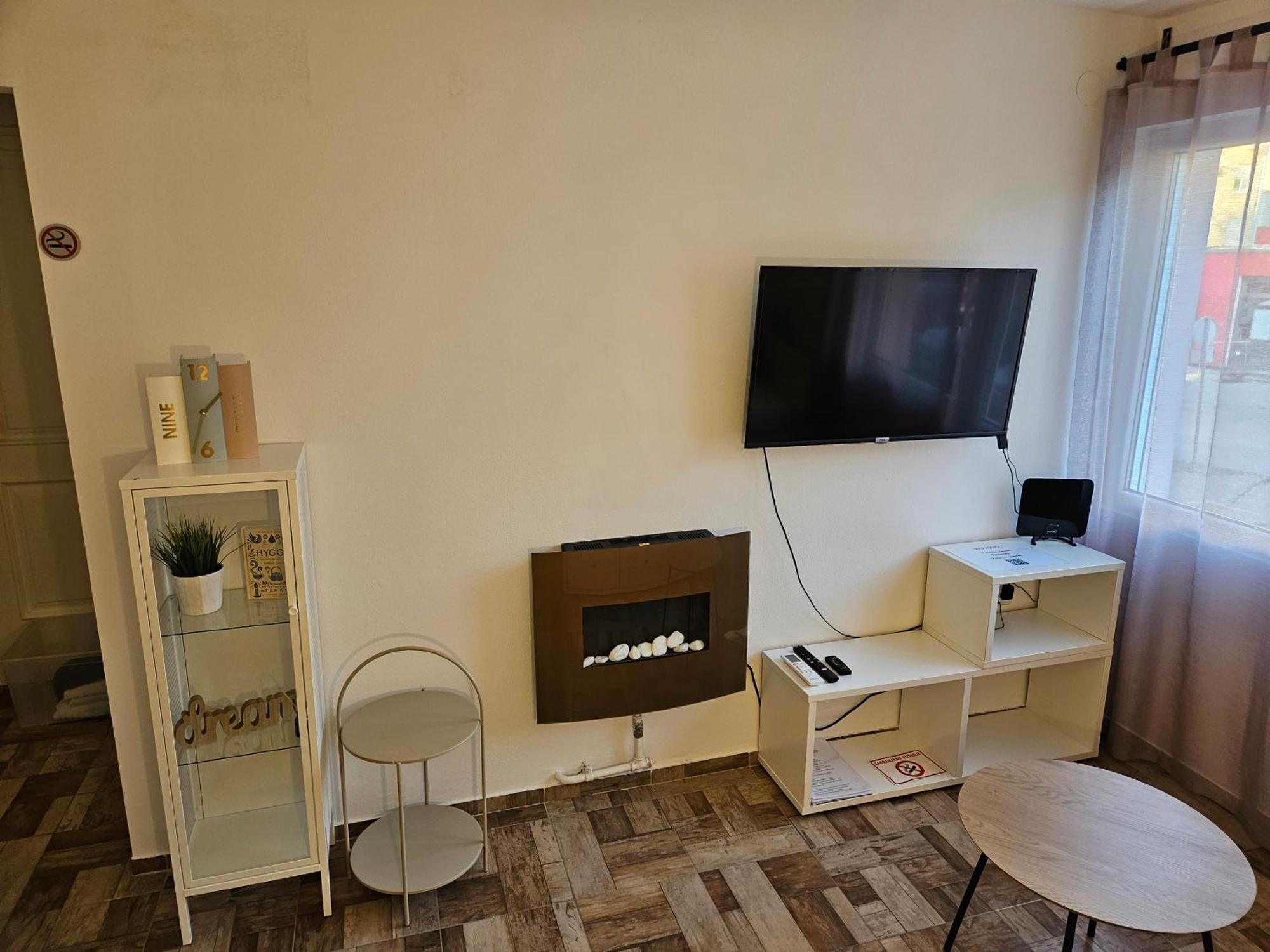 Studio 12 Zagreb Exteriör bild